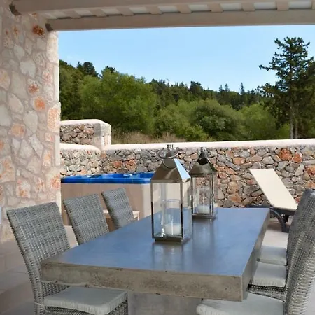 Euphoria Retreat Manganos